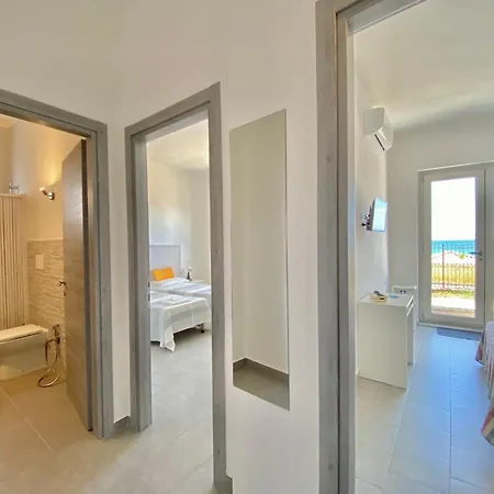 Amoenus In Family 게스트하우스 소베라토마리나